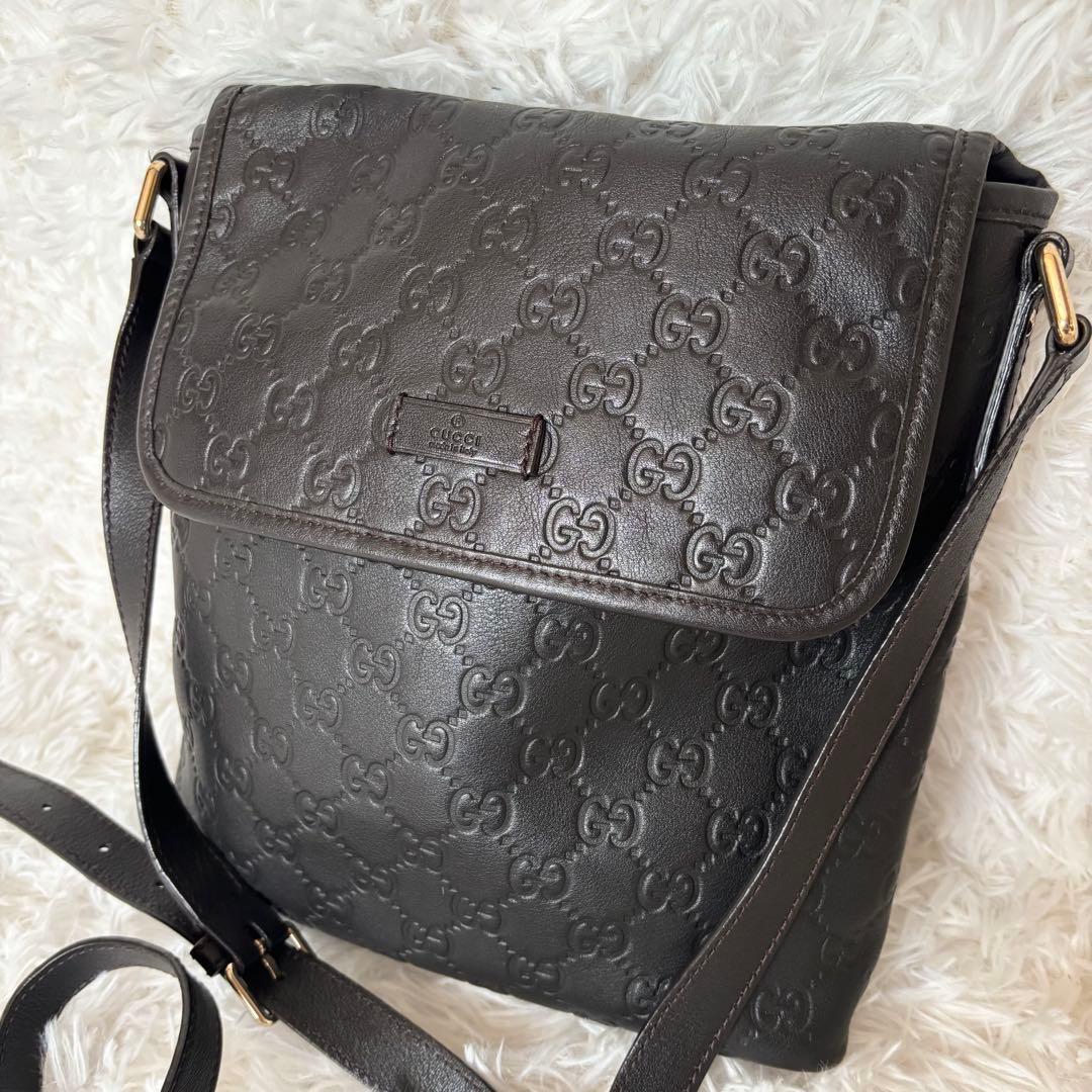 ✨美品✨グッチ ショルダーバッグ GG柄 レザー 裏地総柄 ブラウン