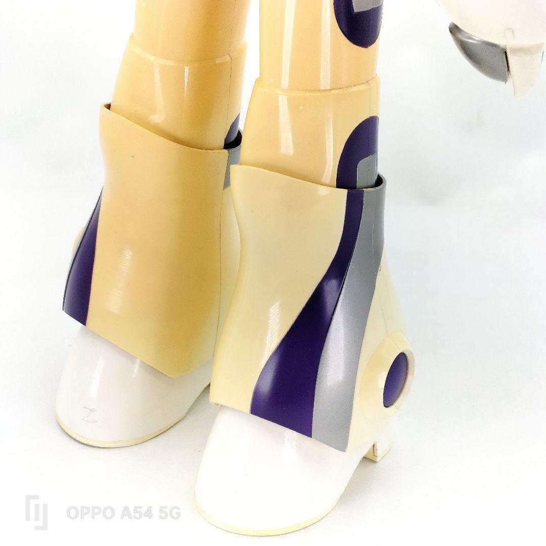 セガトイズ E.M.A エマ 女性型プライベート エンターテインメント ロボット