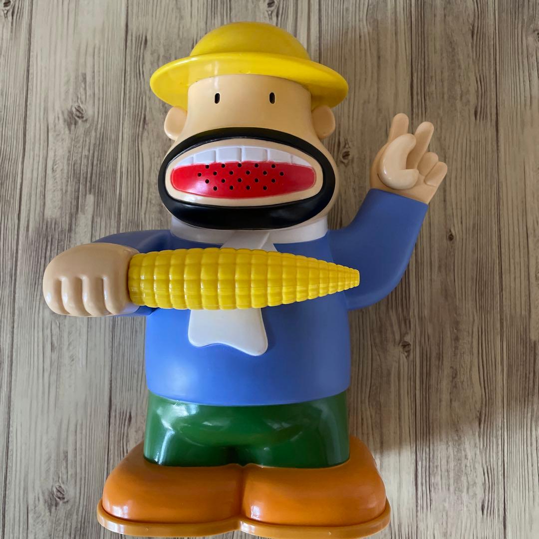 カールおじさん　おしゃべり貯金箱