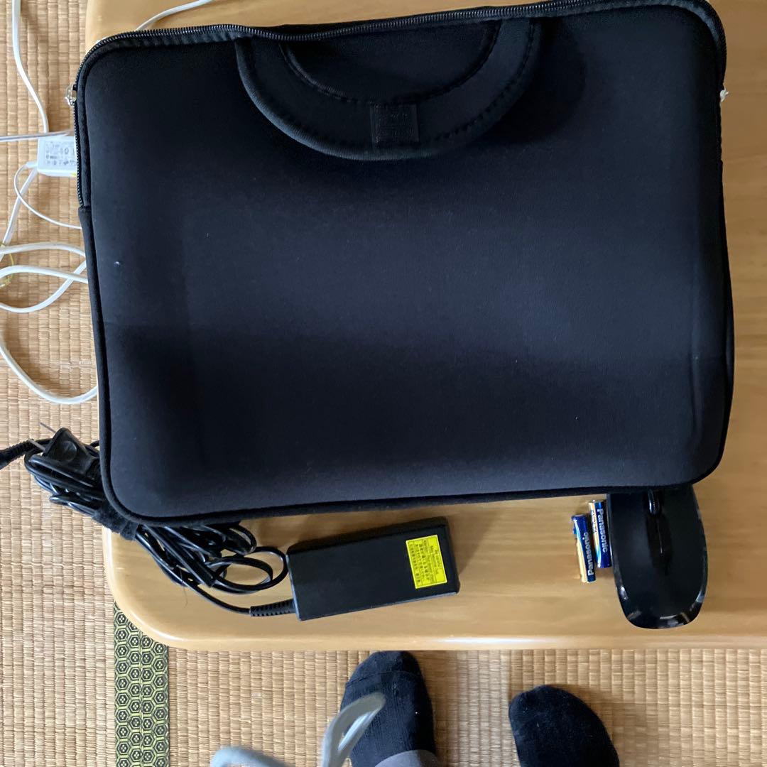 dynabook 赤 ノートPC