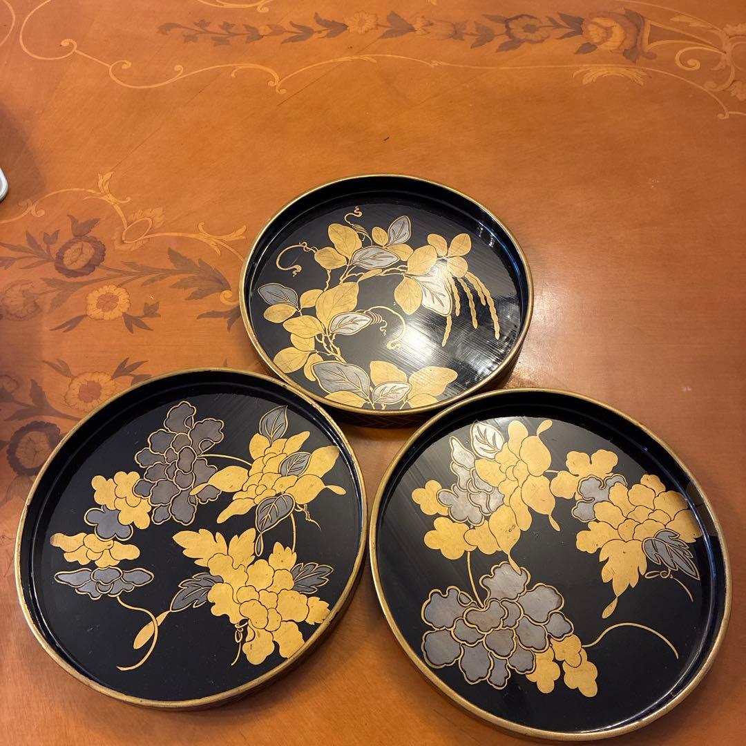 最終価格　漆器　丸盆　3枚　江戸期