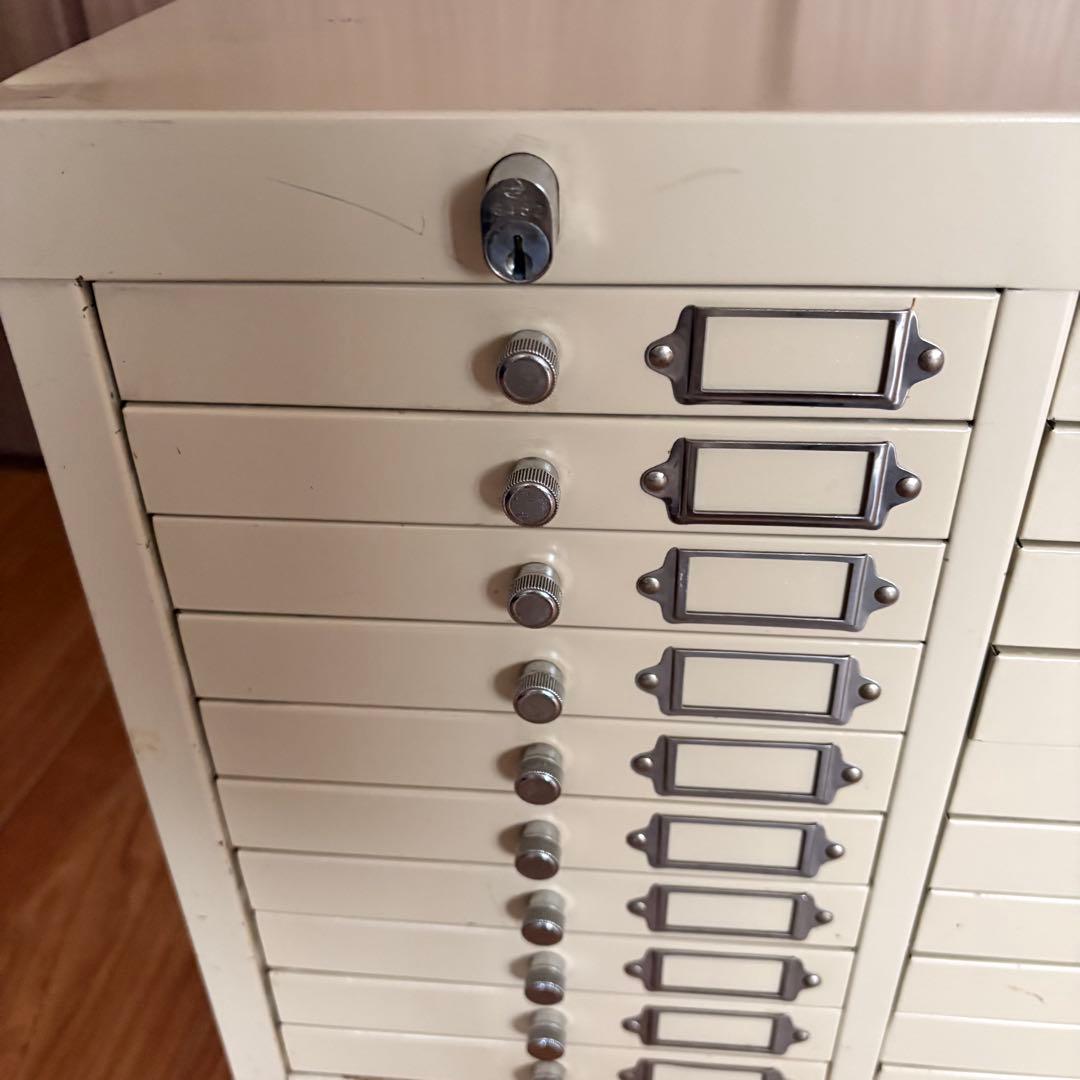 ヴィンテージ plusスチール製　引出し　 左右10段 古道具　収納　小物入