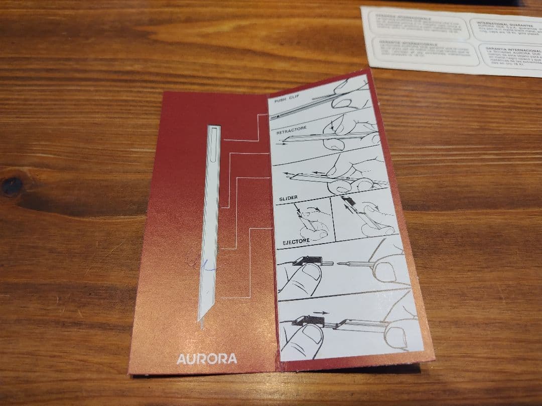 アウロラ　ボールペン　テッシー