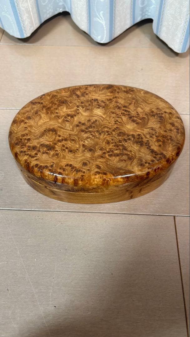 木製　菓子入れ　小物入れ　春楡瘤　欅　けやき　楡　白樺　瘤杢