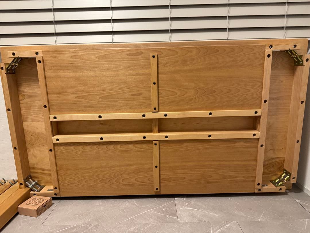 カバ桜の棚付きダイニングテーブル 150x80cm【212】