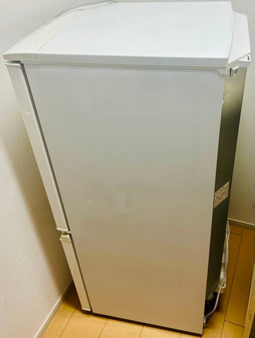 【値下げ】SHARP 冷蔵庫 SJ-D14C-W 137L