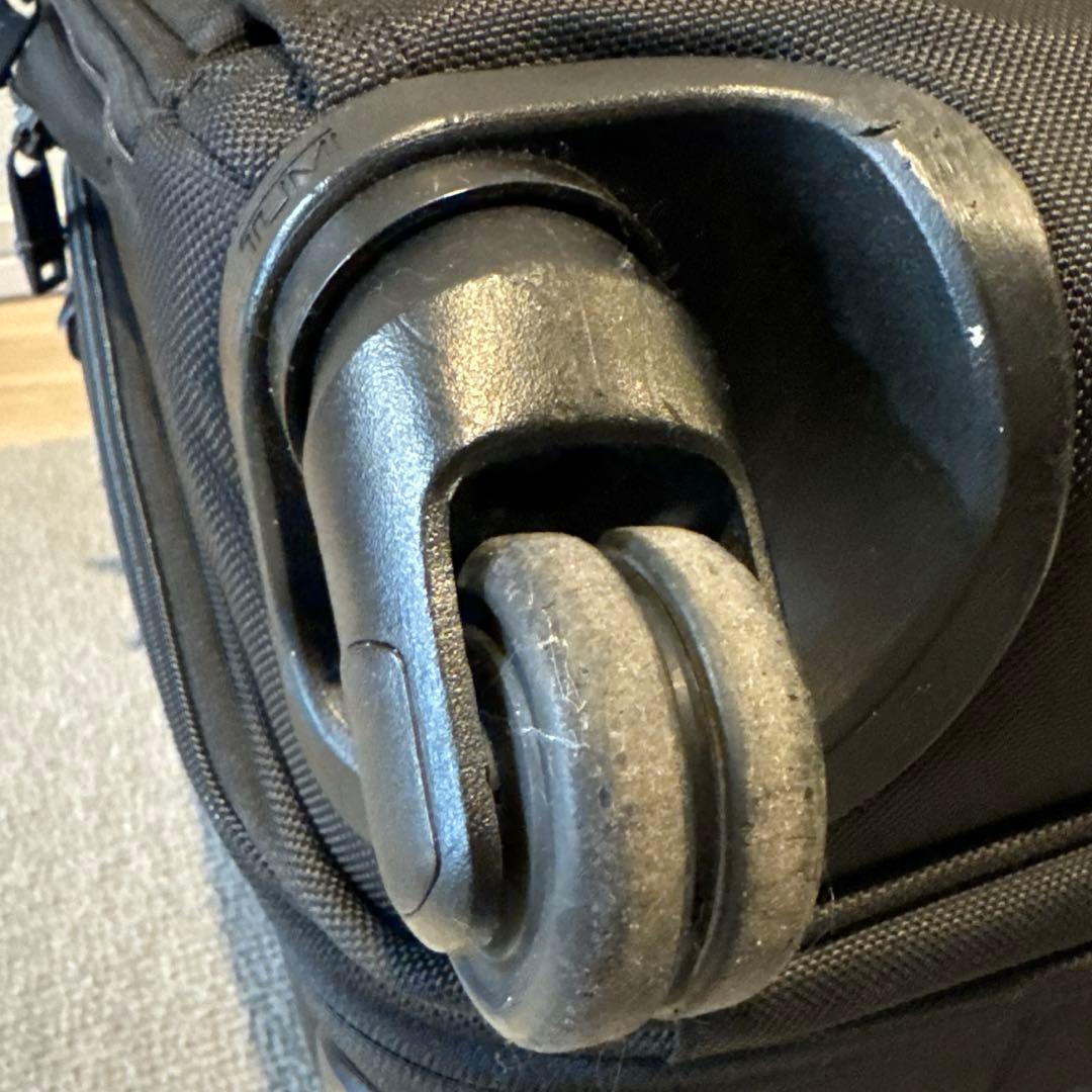 TUMI キャリーバッグ ALPHA2 26627D2