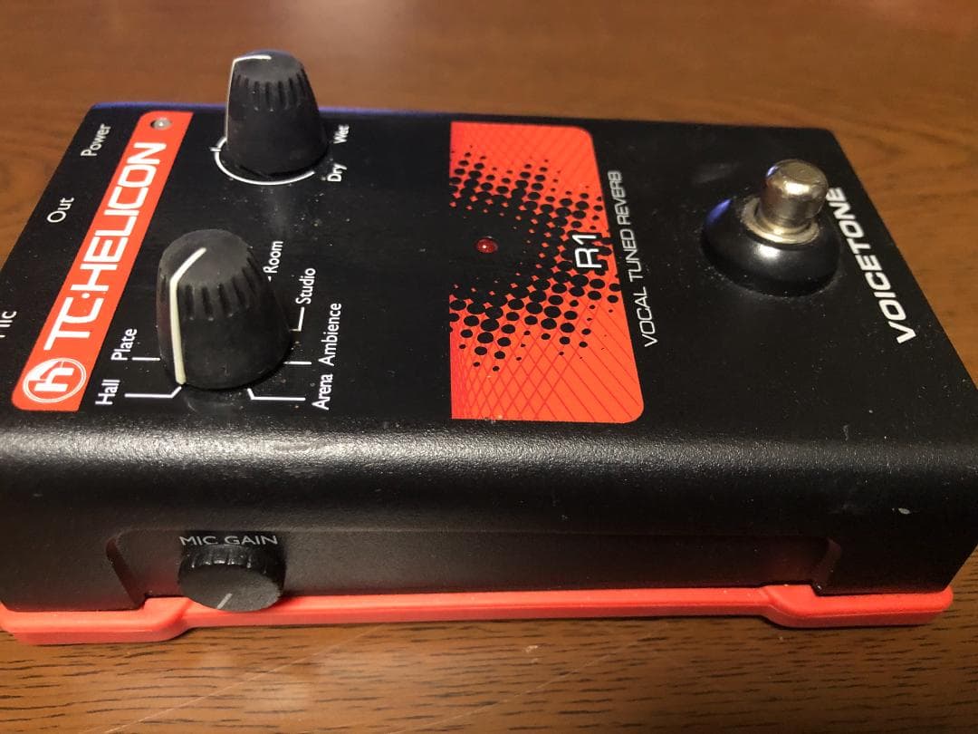 TC-Helicon VoiceTone R1 ボーカルチューナー・リバーブ