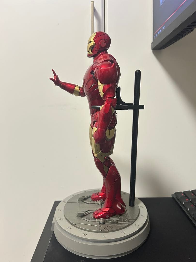 アイアンマン MARK III ダイキャスト フィギュア