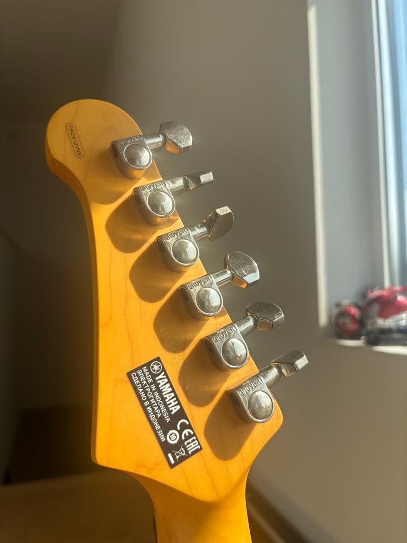 ギター　YAMAHA Pacifica 612 おまけ付き