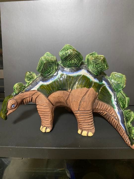 恐竜の置物