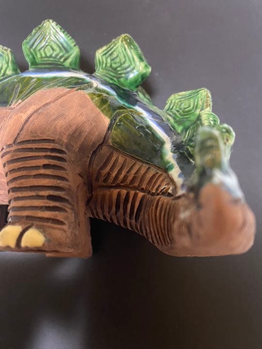 恐竜の置物