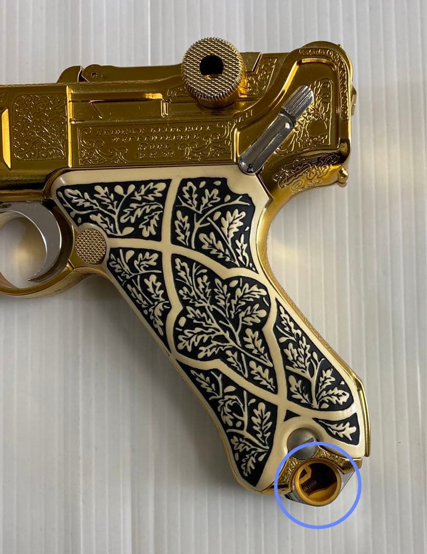 バイオハザード アシュフォード レリーフ ゴールドルガー 限定商品