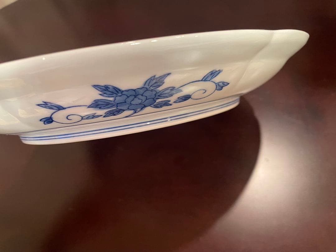 未使用品　有田焼　古伊万里　富貴長春 深皿 金彩 花鳥　唐獅子 鳳凰　唐草 大皿