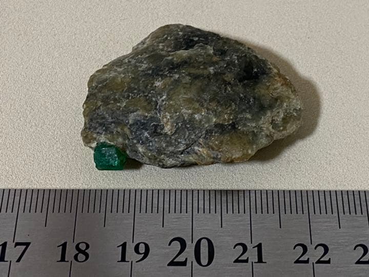 エメラルド　24g