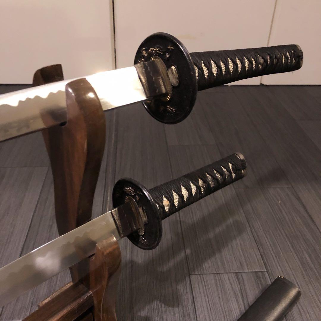 高級模造刀　龍梵字刻印　居合刀　 美術刀剣　太刀　脇差　大小セット　黒拵え