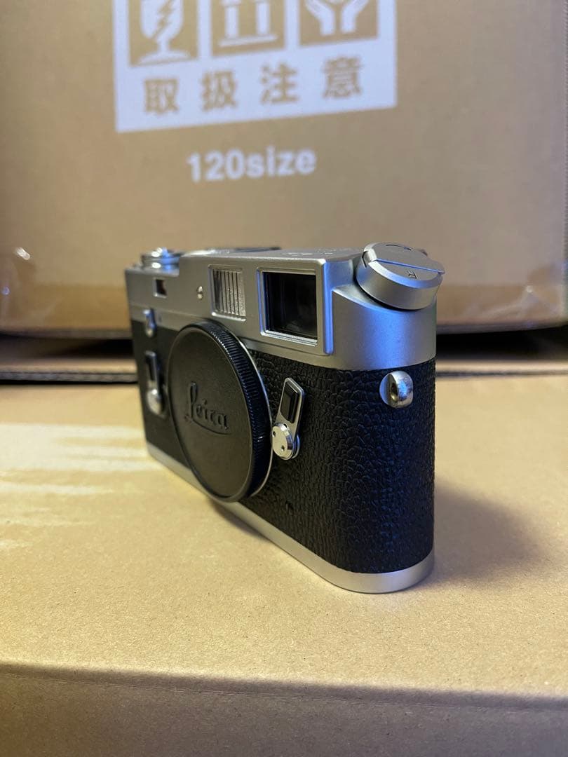Leica m4 シルバークローム