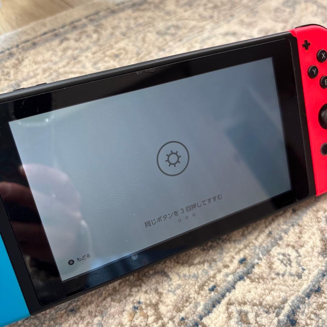 Ackey　Nintendo Switch 本体 （送料込）