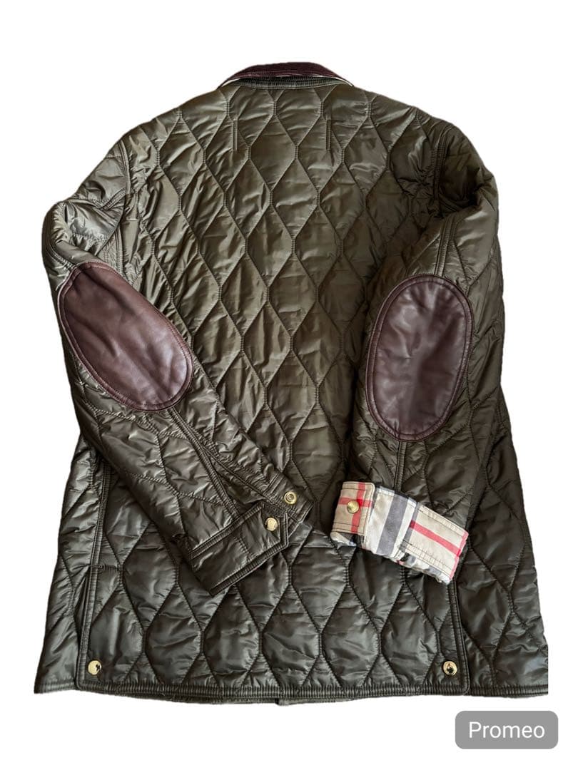 【ピンクの猫】BURBERRY BRIT キルティングJK★美品