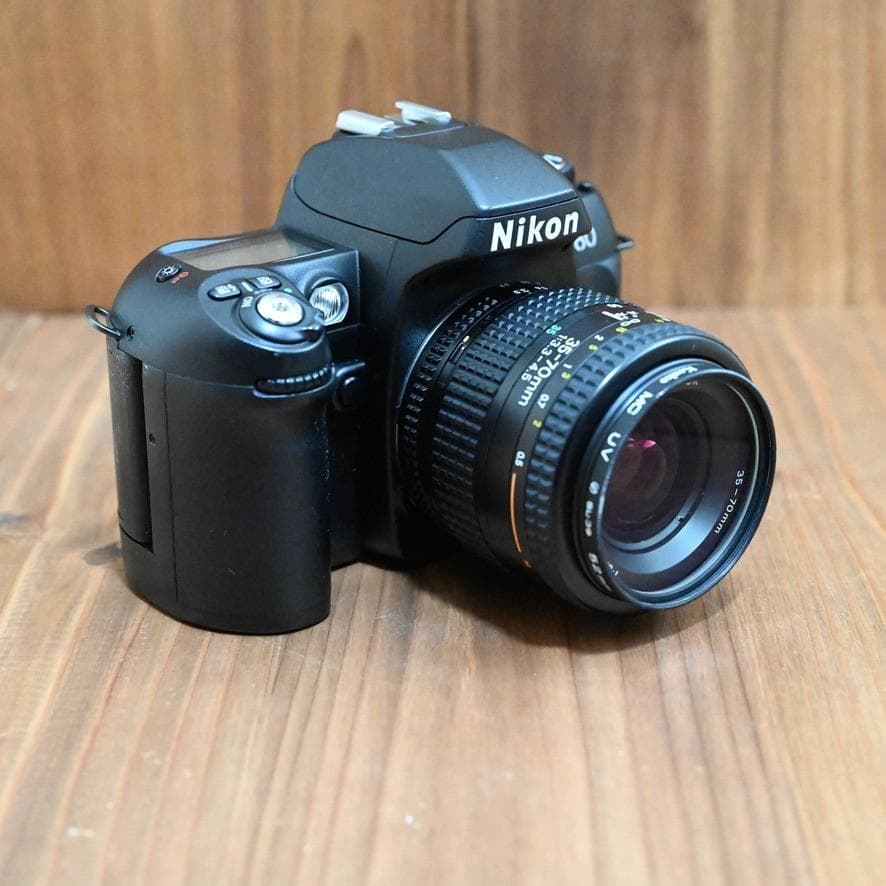 【美品！】Nikon F80S＋標準レンズ+付属品