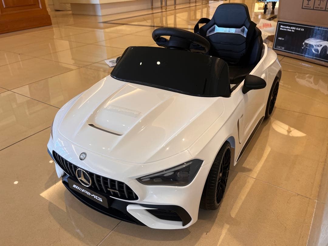 子供用ラジコンカー　Mercedes-Benz