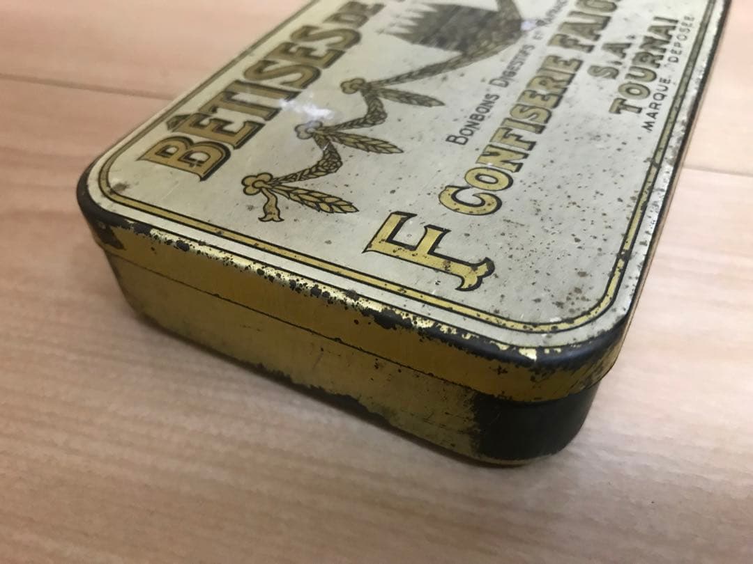 ブリキ缶　フランス　1920-30年代　Bêtises de Tournai