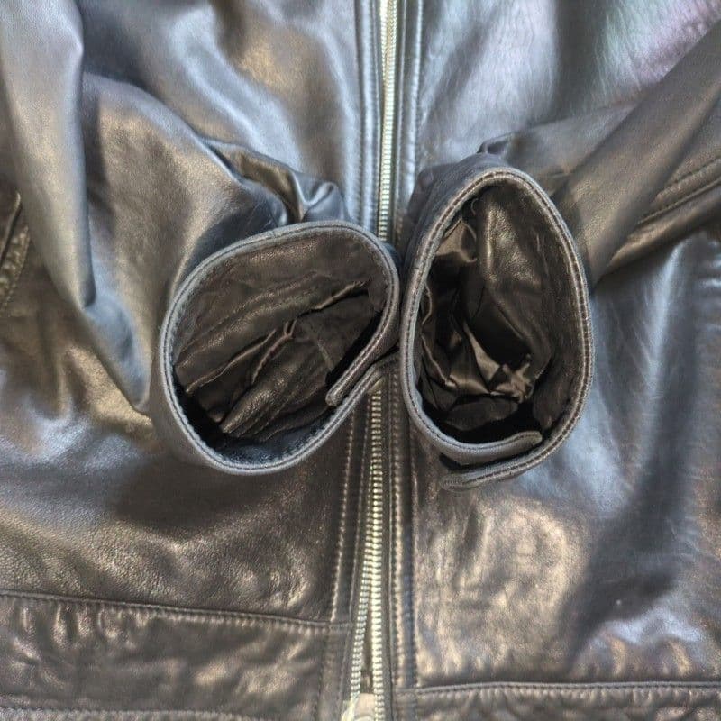 ２Ｌ　ヒューゴボス　レザージャケット　シングル　大きいサイズ　ラムレザー　訳あり