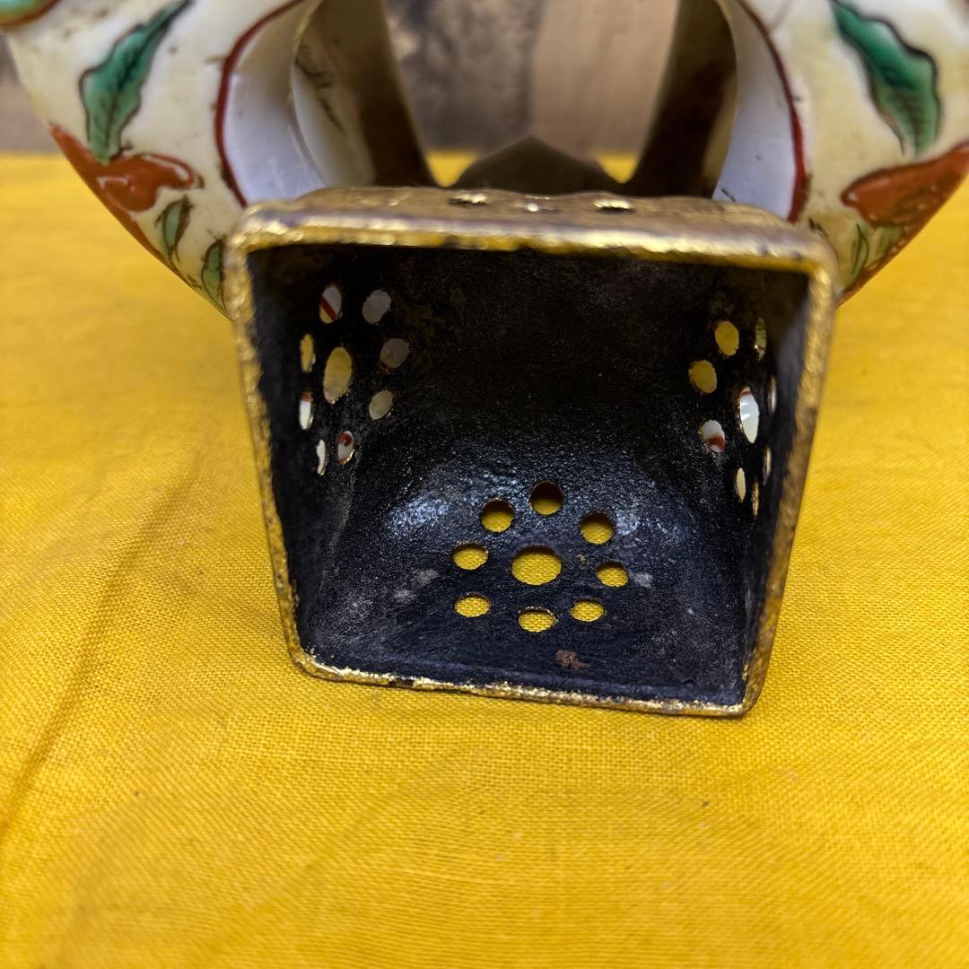 古色絵牡丹紋香炉　金蓋？鍍金？ 時代箱