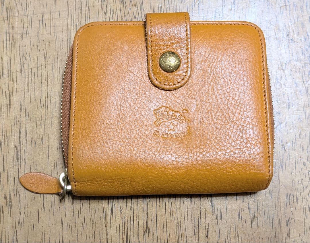 【美品】 IL BISONTE ラウンドジップウォレット ヤケヌメ 人気 現行品