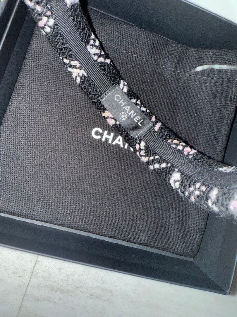 CHANEL カチューシャ