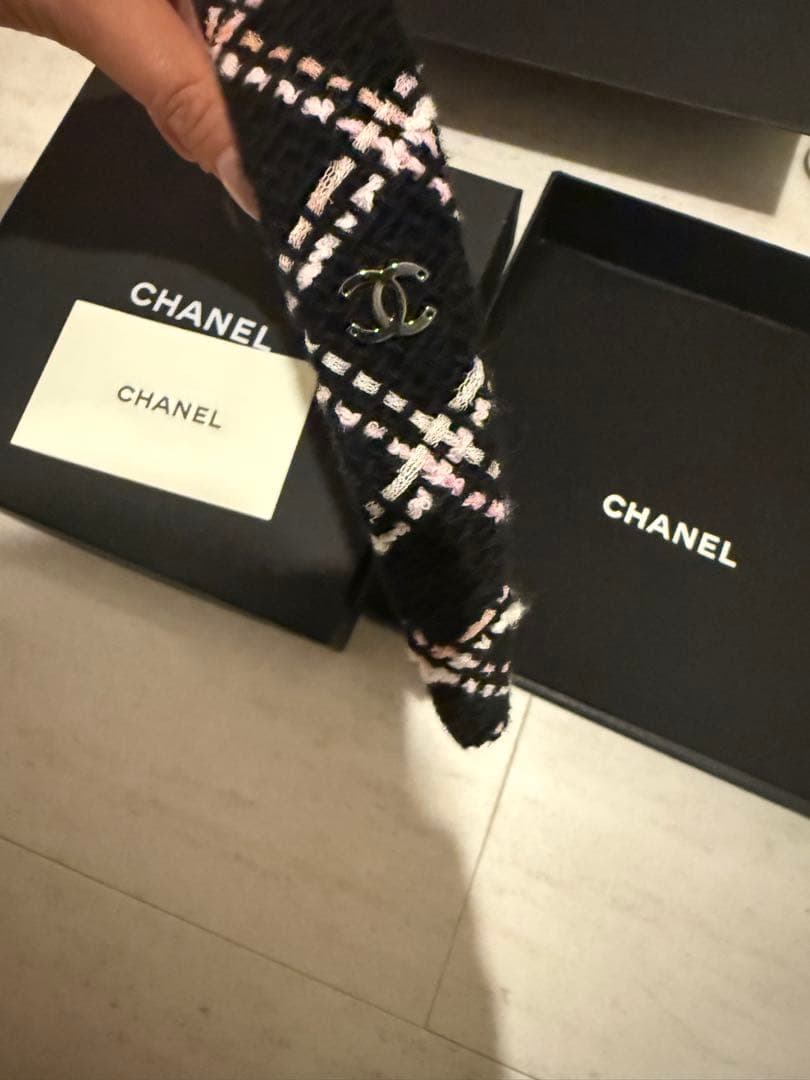 CHANEL カチューシャ
