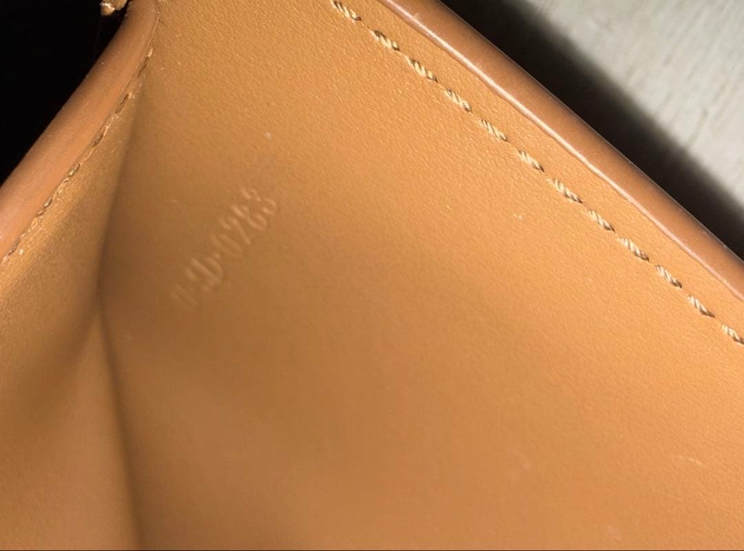 セリーヌ　折りたたみ　財布　ブラウン