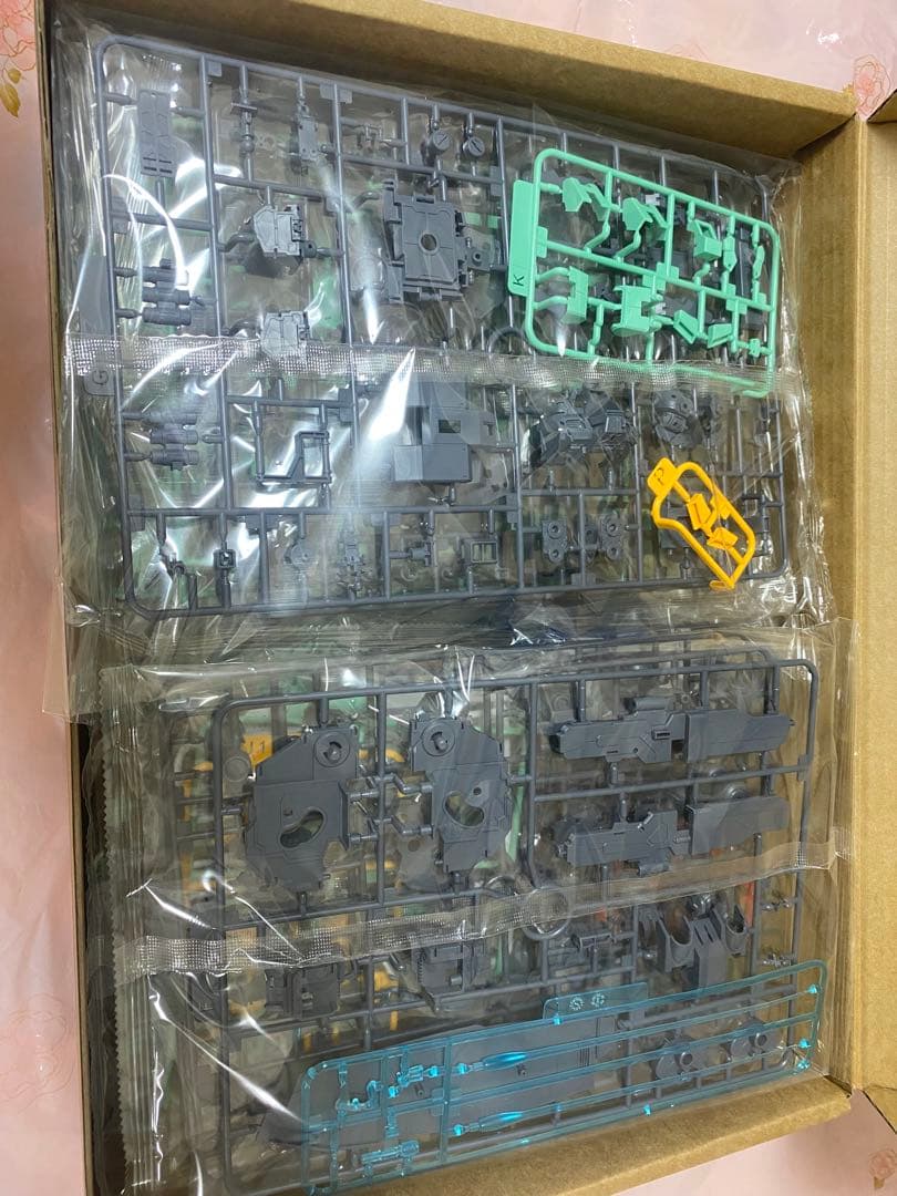 1/100 アムロ専用ジェダ 海外製 プラモデル