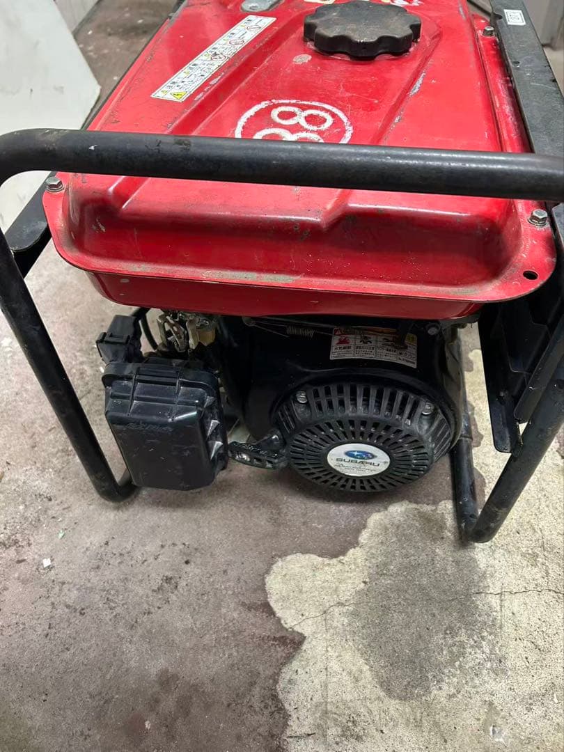 新ダイワ shindaiwa EGR2600 発電機　動作確認済み (B858)