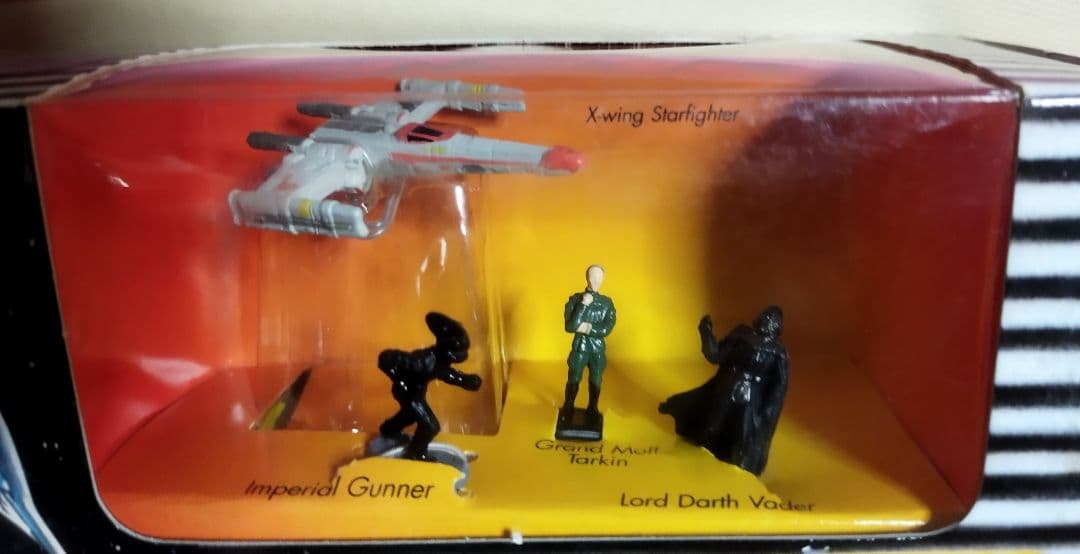 ガルーブ 1996年　スターウォーズ　アドベンチャーギア　デススター・トレンチ