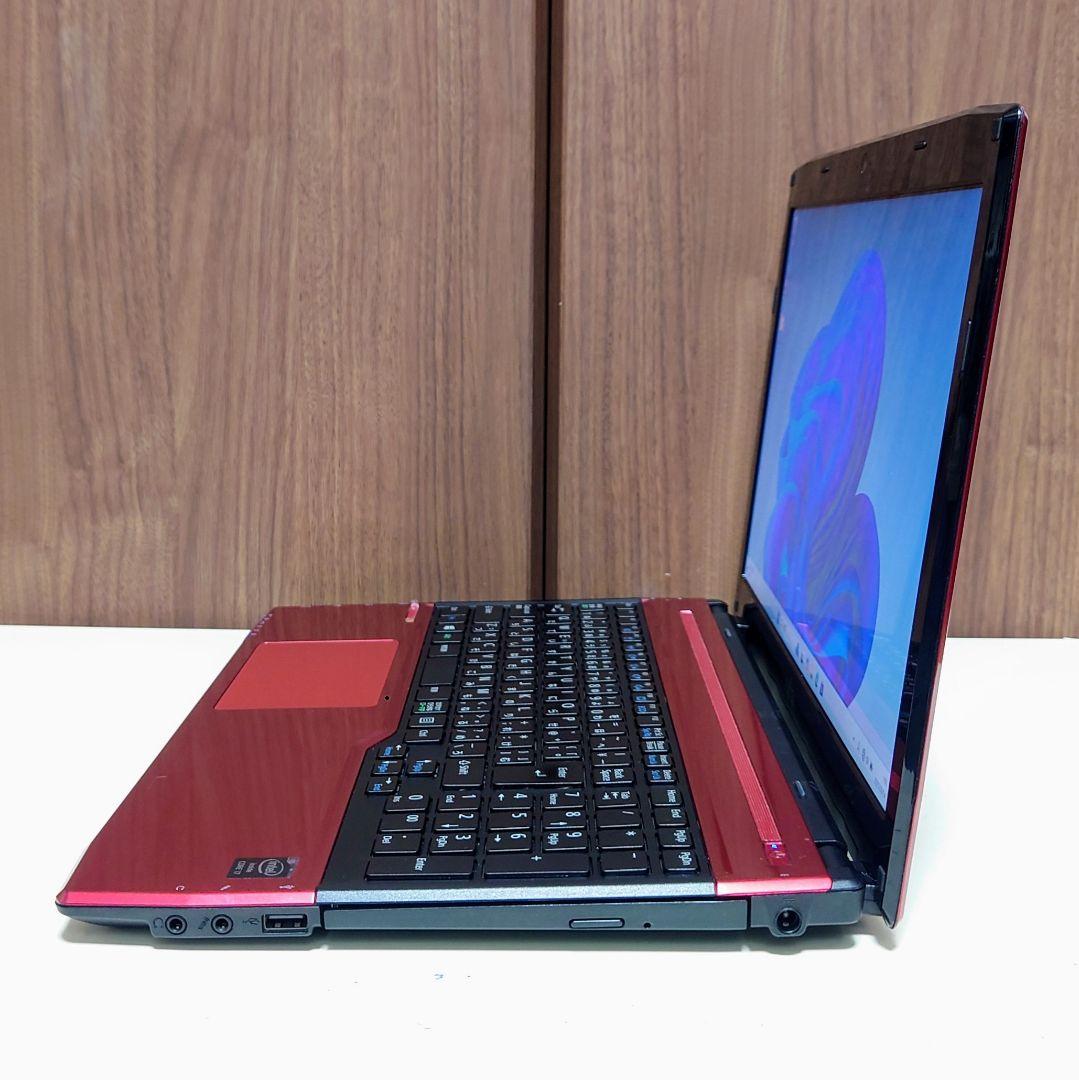 FUJITSU LIFEBOOK Corei7 メモリ16GB SSD512GB