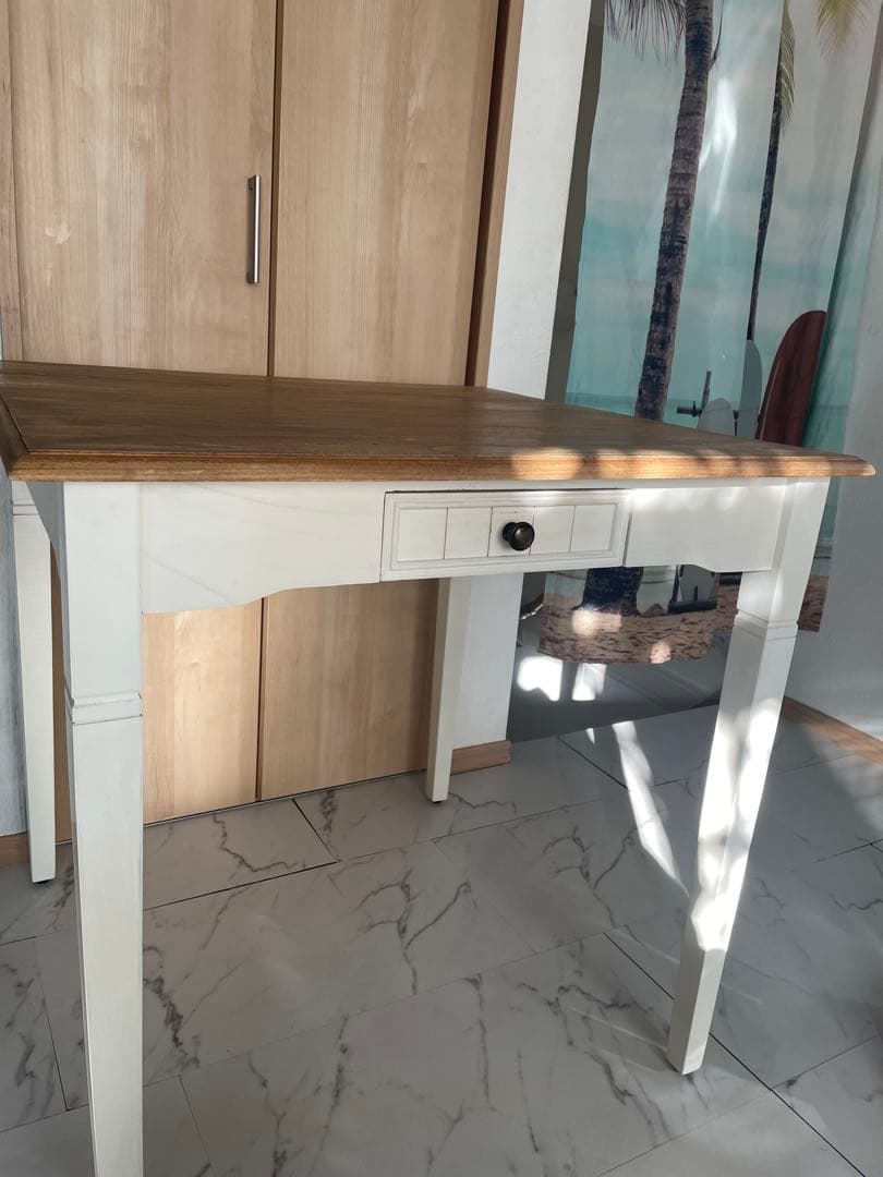 リルドゥリル ダイニングテーブル ７５０