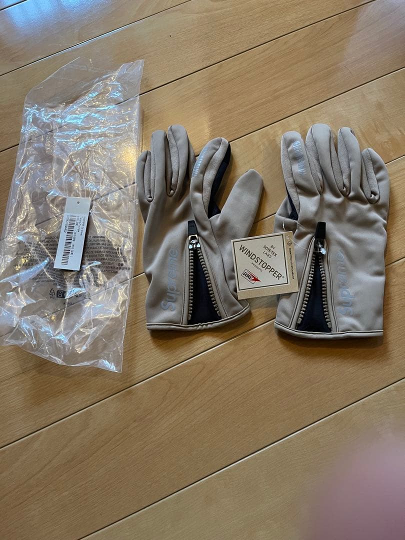 Supreme WINDSTOPPER Zip Gloves Taupe 新品