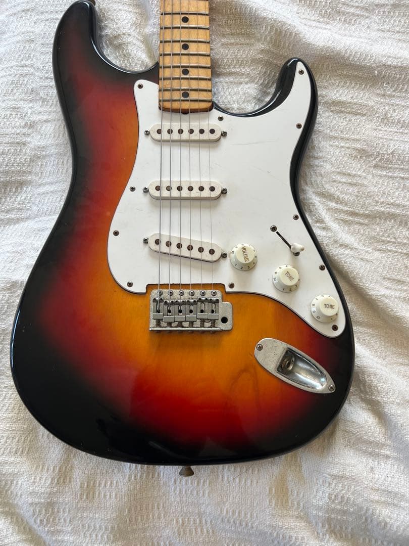 Founder ビンテージ　ストラトキャスター値下げしました