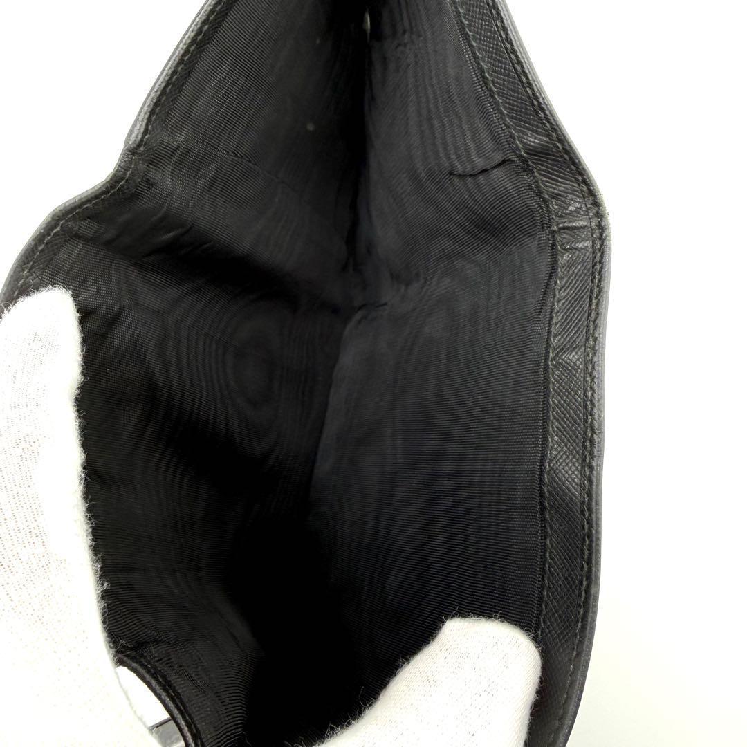 PRADA サフィアーノ 三つ折り財布 M170A ブラック系