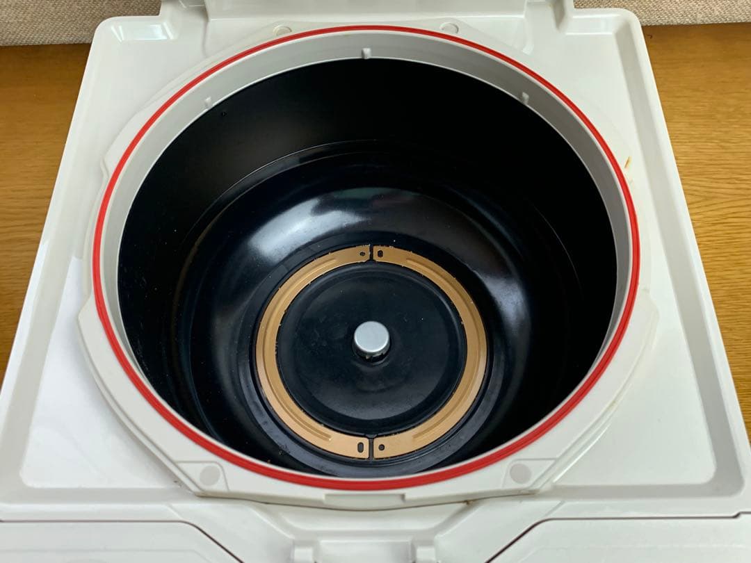 MITSUBISHI 蒸気レスIH炊飯器 5.5合 NJ-XS108J