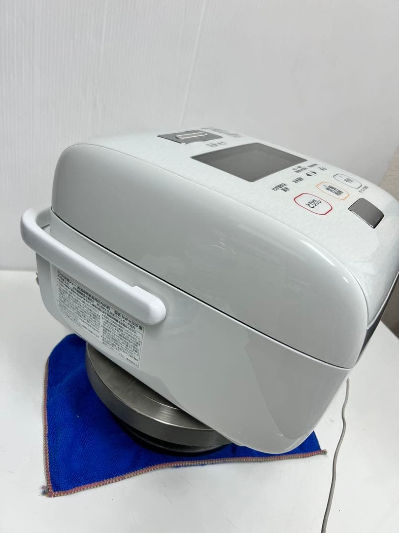 象印 ZOJIRUSHI NW-KB10 1.0合～5.5合 2019年齢