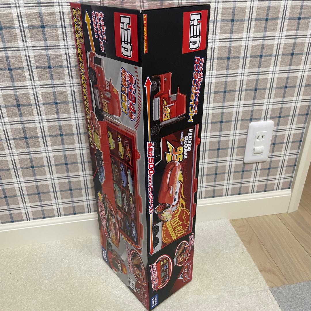 カーズ　トミカ　たくさんのせよう！　大きなマック（カーズ３タイプ）