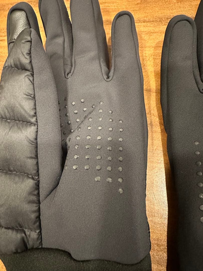 カナダグース　手袋　Sサイズ