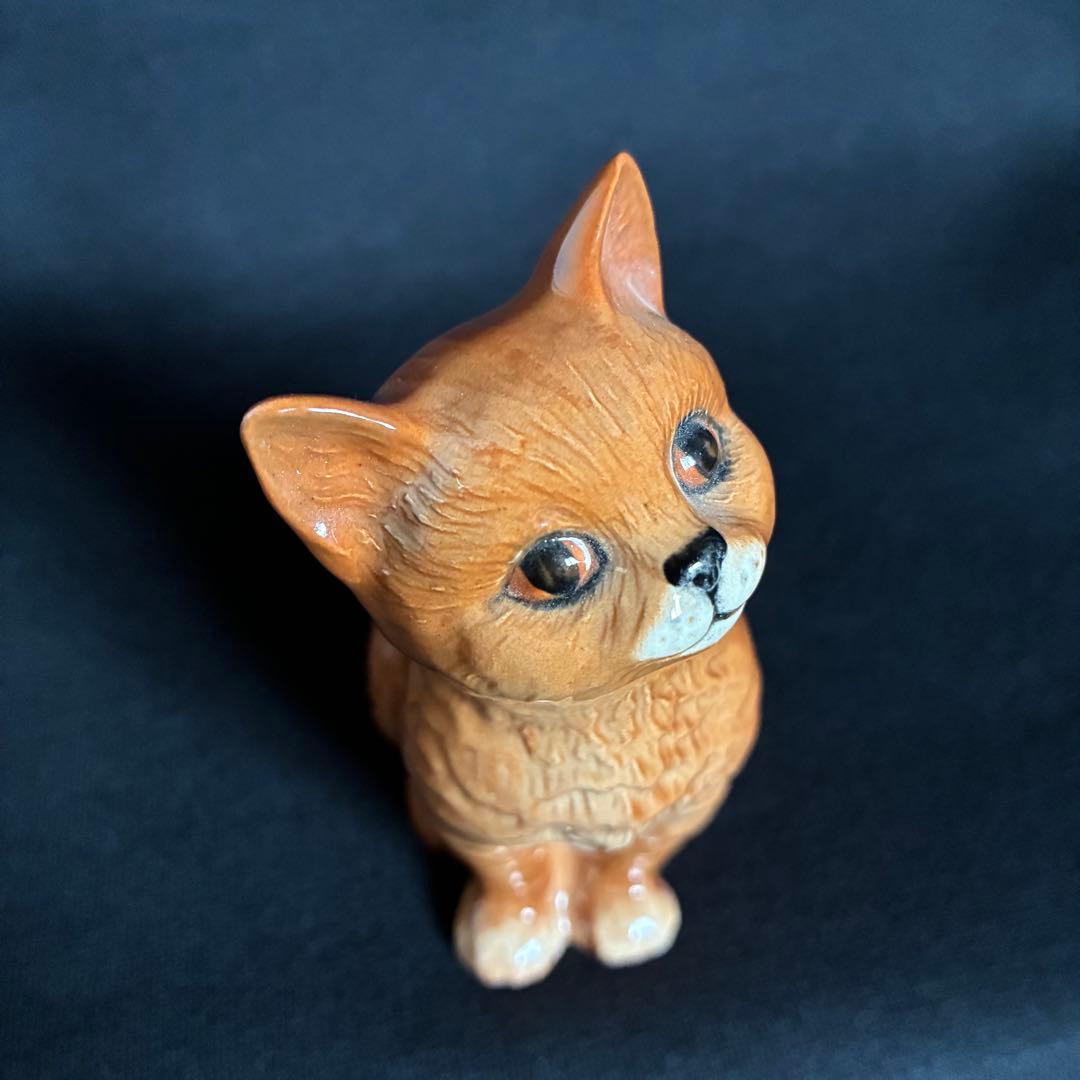 vintage   ロイヤルドルトン 陶器製 猫の置物