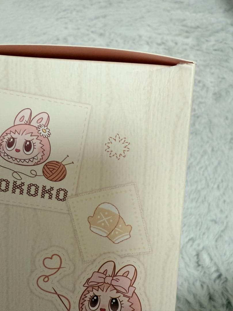 LABUBU MOKOKO Fall Into Sweaters ペンダント