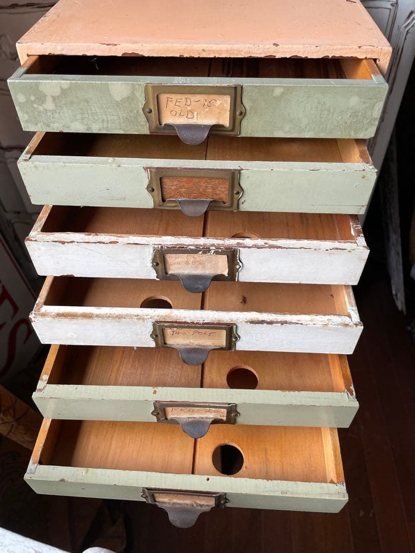 フランス　アンティーク　家具　引き出し　ドロワー　チェスト　収納　レア