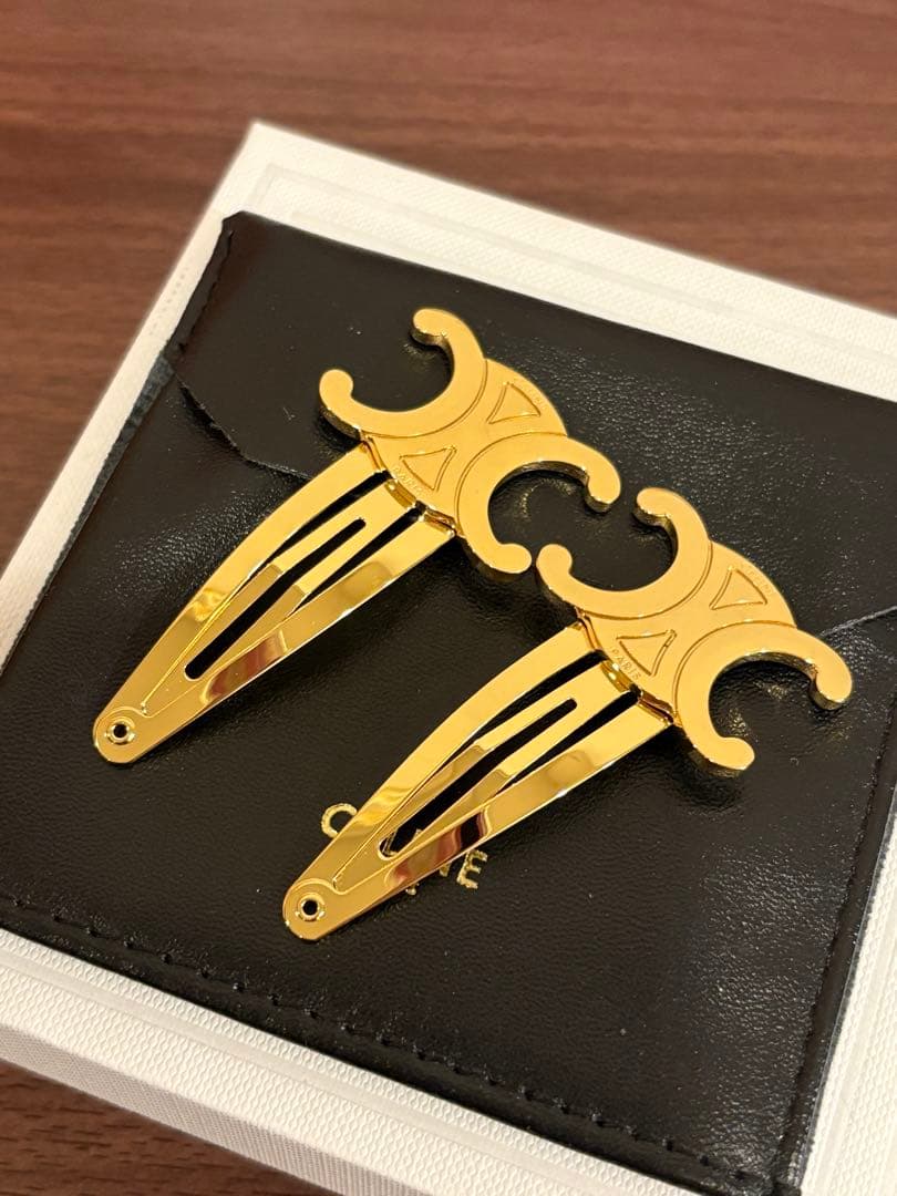 CELINE　セリーヌ　トリオンフ ゴールド ヘアピン　ヘアクリップ