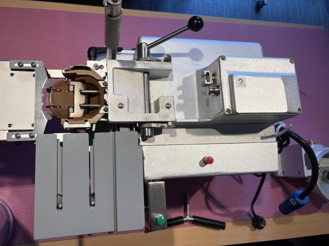 【もりこ】餃子革命 東亜工業 MA-G-1030 　2022年3月購入