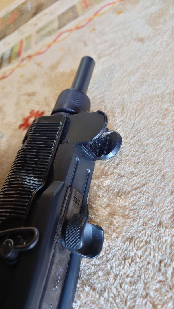 MARUSHIN UZI サブマシンガン